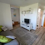Gabi Haza * Balatonalmadi