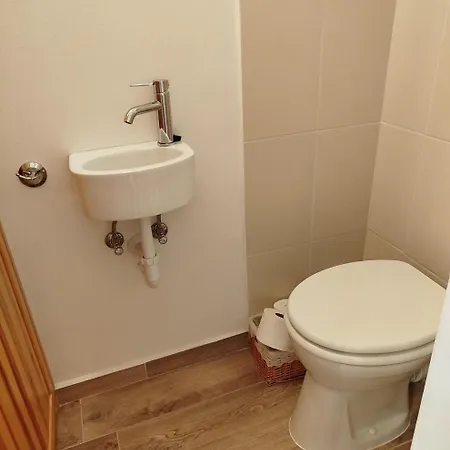 Gabi Haza Holiday home Balatonalmadi